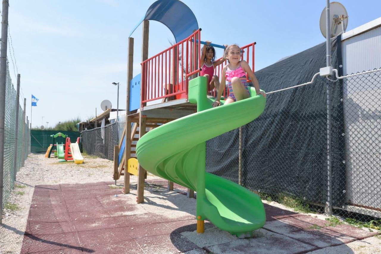 Camping Tre Archi Lido di Fermo Luaran gambar