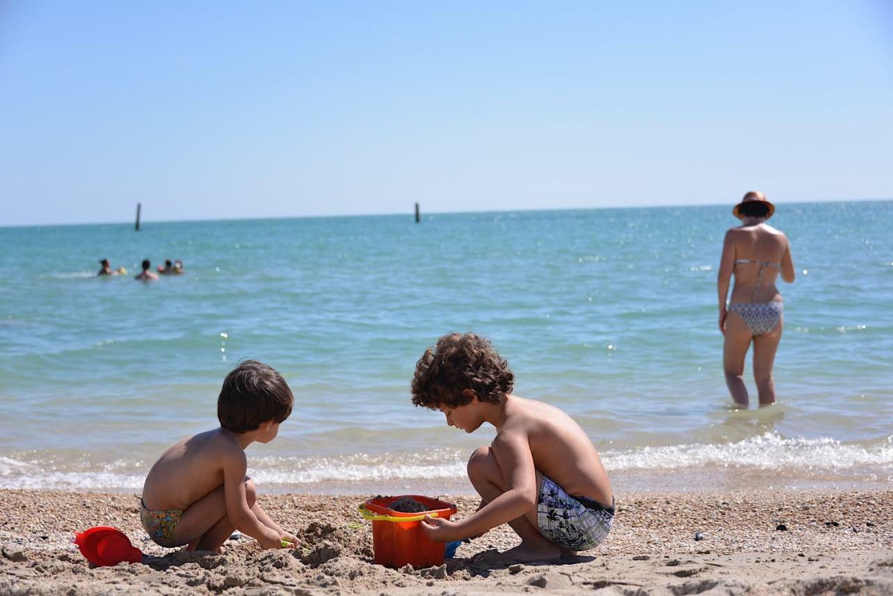 Camping Tre Archi Lido di Fermo Luaran gambar